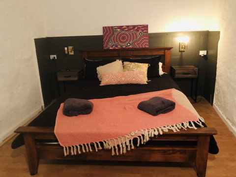 Aussie Opal Diggers Outback Retreat-Undergound - St Kilda Accommodation 13