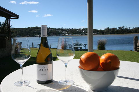 Lake Edge Apartments - St Kilda Accommodation 29