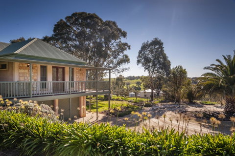 Angaston Saleyards Luxury Accommodation - St Kilda Accommodation 32