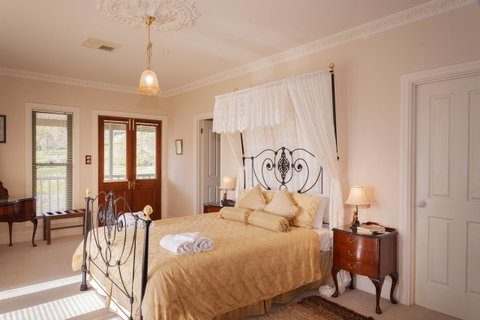 Angaston Saleyards Luxury Accommodation - St Kilda Accommodation 6