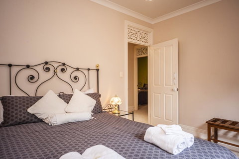 Angaston Saleyards Luxury Accommodation - St Kilda Accommodation 3