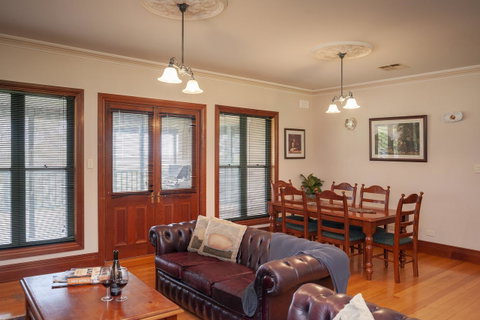 Angaston Saleyards Luxury Accommodation - St Kilda Accommodation 7
