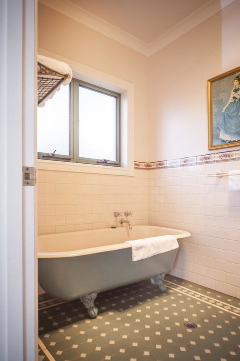 Angaston Saleyards Luxury Accommodation - St Kilda Accommodation 13