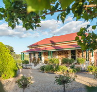 Barossa Shiraz Estate - St Kilda Accommodation
