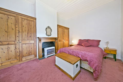 Vineyard Cottage BnB - St Kilda Accommodation 7