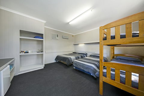 Border Village Roadhouse - St Kilda Accommodation 42