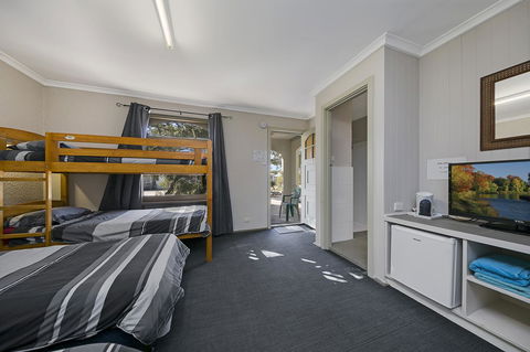 Border Village Roadhouse - St Kilda Accommodation 39