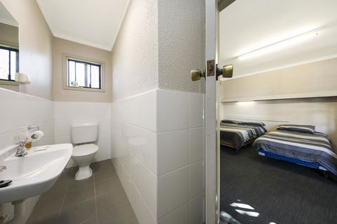 Border Village Roadhouse - St Kilda Accommodation 38