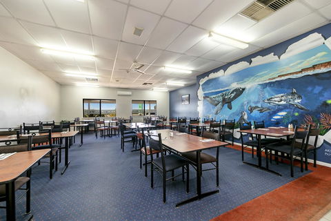 Border Village Roadhouse - St Kilda Accommodation 7