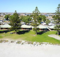 Wallaroo Holiday Park - St Kilda Accommodation