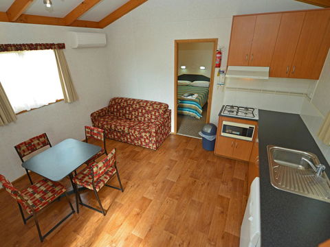 Echo Holiday Parks - Waikerie - St Kilda Accommodation 42