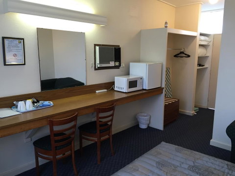Blue Lake Motel - St Kilda Accommodation 3