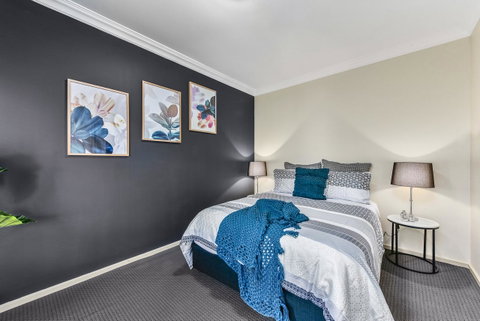 Accommodation On Lansell 2 - St Kilda Accommodation 3
