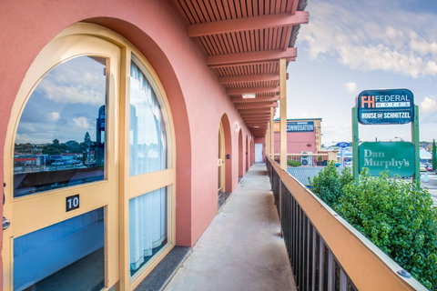 Nightcap At Federal Hotel Mt Gambier - St Kilda Accommodation 18