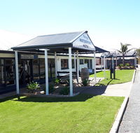 Meningie's Waterfront Motel - St Kilda Accommodation