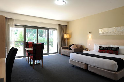 The Barn Accommodation - St Kilda Accommodation 34