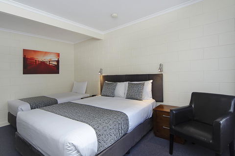 Victor Harbor City Inn - St Kilda Accommodation 32