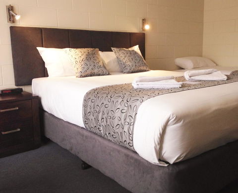Victor Harbor City Inn - St Kilda Accommodation 28