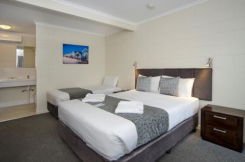 Victor Harbor City Inn - St Kilda Accommodation 18