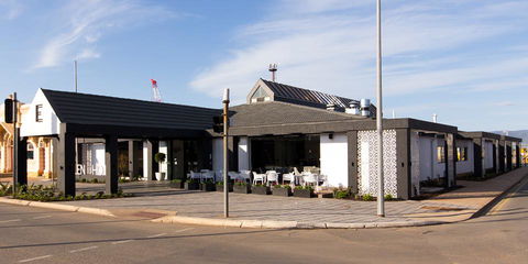 Ellen Hotel - St Kilda Accommodation 9