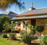Ruby's Cottage - St Kilda Accommodation