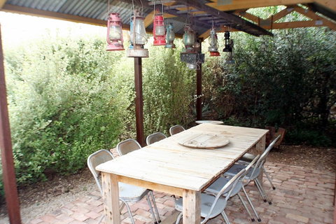 A2@Port Willy - St Kilda Accommodation 12