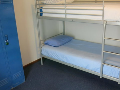 A2@Port Willy - St Kilda Accommodation 2