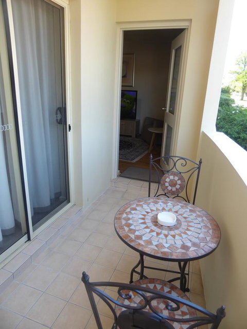 ADELAIDE CENTRAL APARTMENT - 3BR, 2BATH & CARPARK - St Kilda Accommodation 20