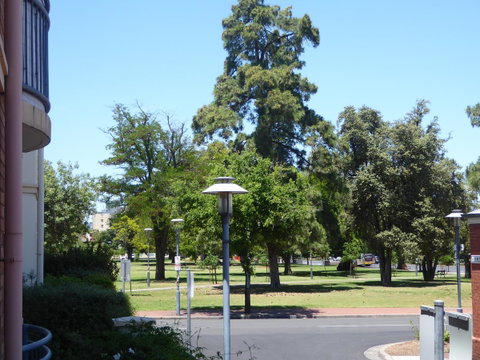 ADELAIDE CENTRAL APARTMENT - 3BR, 2BATH & CARPARK - St Kilda Accommodation 26