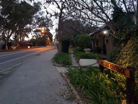 Possum Cottage - St Kilda Accommodation 12