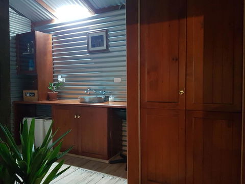 Possum Cottage - St Kilda Accommodation 22