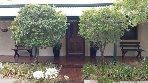 Possum Cottage - St Kilda Accommodation 14