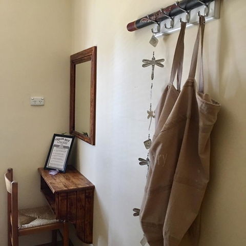 KI Dragonfly Guesthouse - St Kilda Accommodation 24