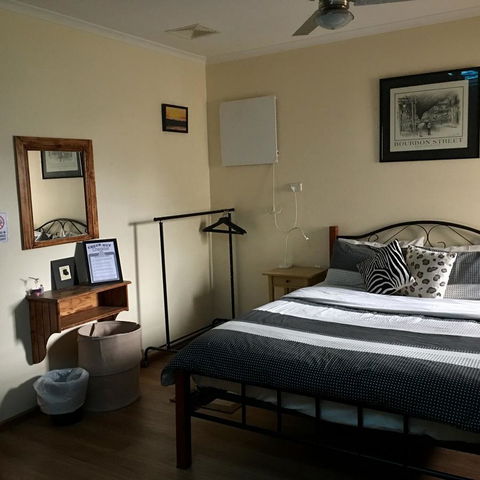 KI Dragonfly Guesthouse - St Kilda Accommodation 29