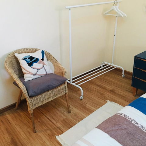 KI Dragonfly Guesthouse - St Kilda Accommodation 19