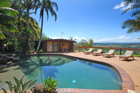 SummerHills Retreat Byron Bay - St Kilda Accommodation 4