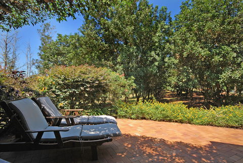 SummerHills Retreat Byron Bay - St Kilda Accommodation 16