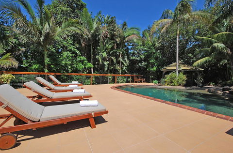 SummerHills Retreat Byron Bay - St Kilda Accommodation 5