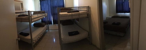 A1Cabins - St Kilda Accommodation 2