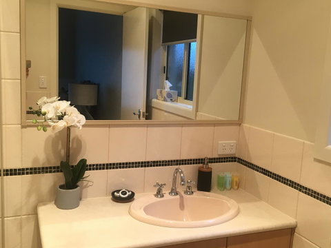 Apartment 229 Mount Gambier - St Kilda Accommodation 4