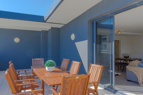 Lights Landing Penthouse - St Kilda Accommodation 7