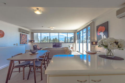 Lights Landing Penthouse - St Kilda Accommodation 3