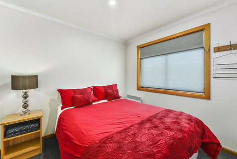 City Four Apartment - St Kilda Accommodation 5