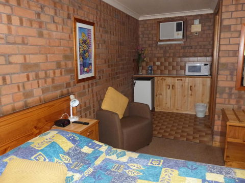 Wintersun Motel - St Kilda Accommodation 8