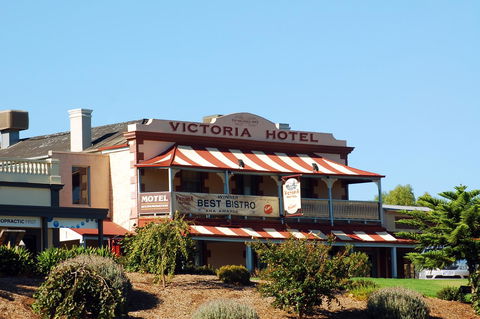 Victoria Hotel Strathalbyn - St Kilda Accommodation 9