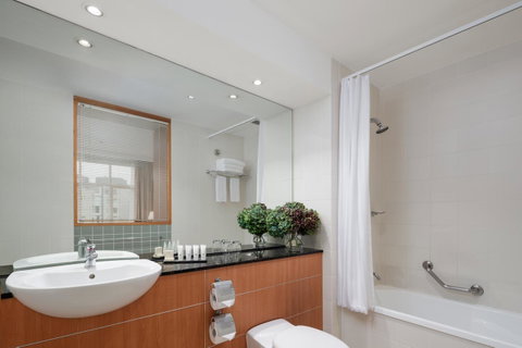 Rydges Newcastle - St Kilda Accommodation 14