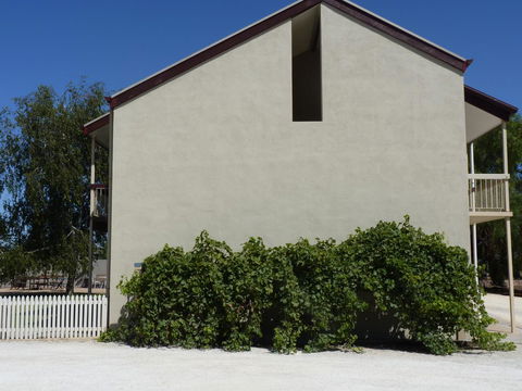 Coonawarra Motor Lodge - St Kilda Accommodation 8