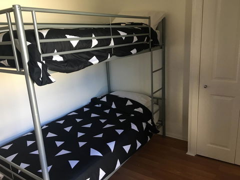 Arena Blanca Holiday Home - St Kilda Accommodation 13