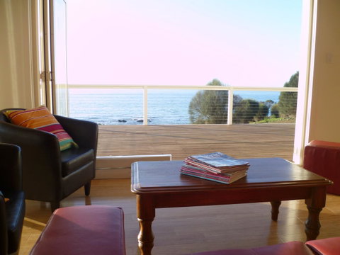 Ashendens At Penneshaw - St Kilda Accommodation 9