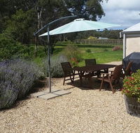 Peppermint Farm Cottage - St Kilda Accommodation